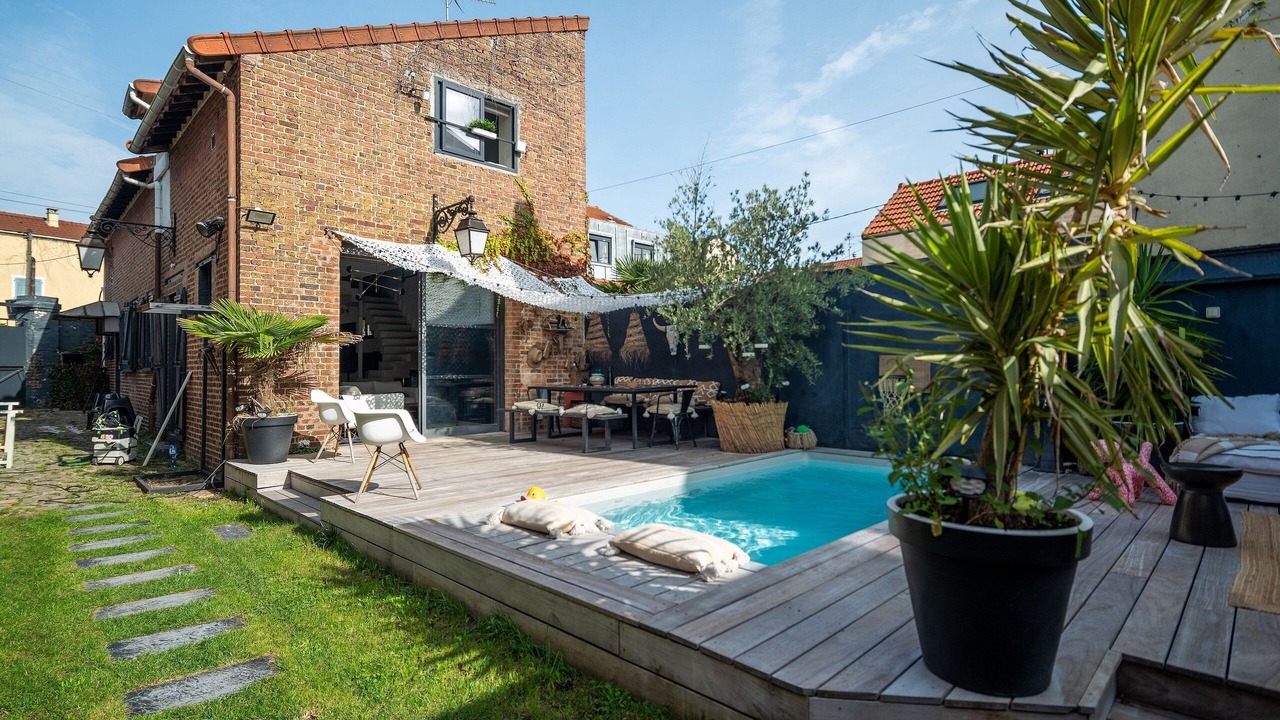 Photo of Outdoor in Colombes