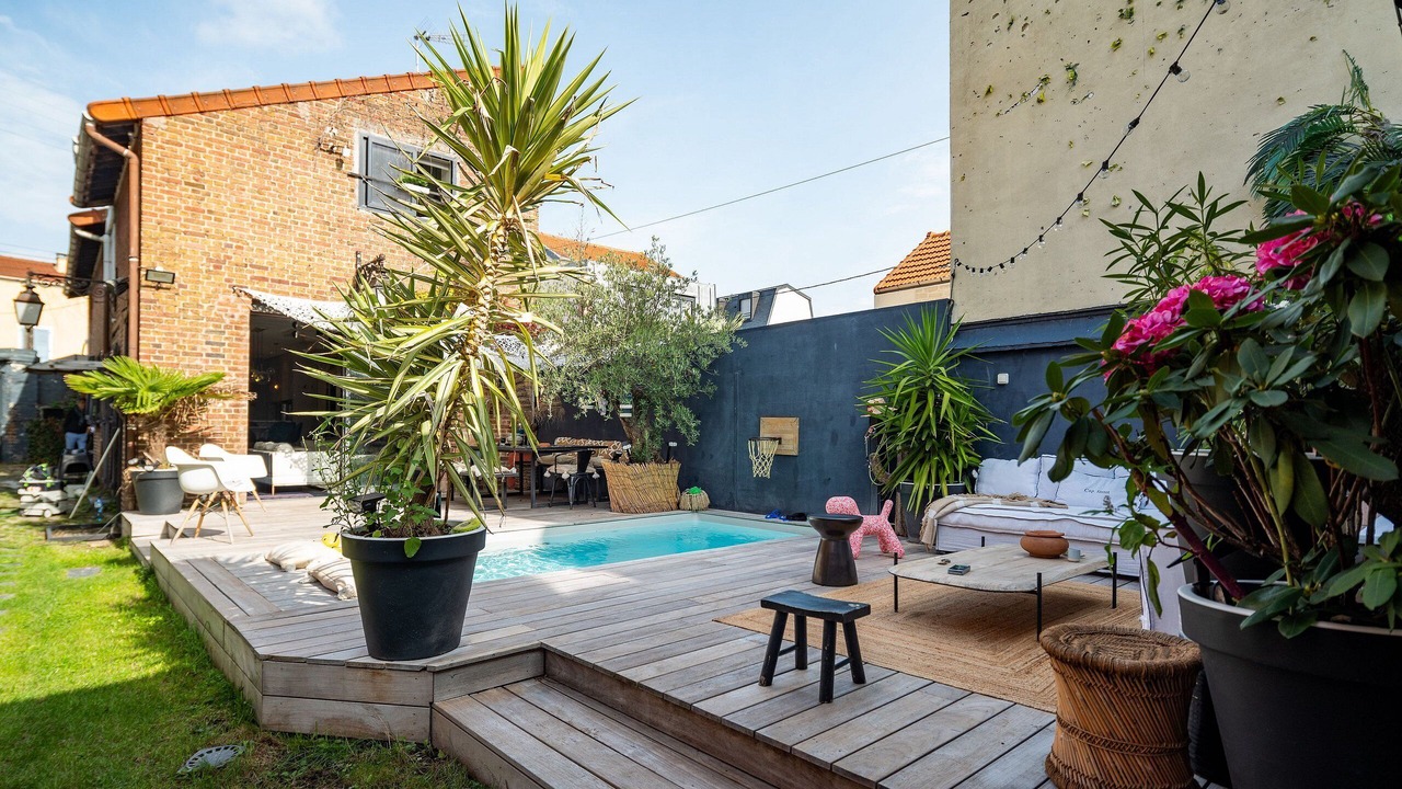Photo of Outdoor in Colombes