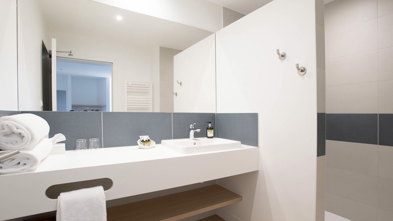 Photo of Bathroom in Pont-de-Vaux