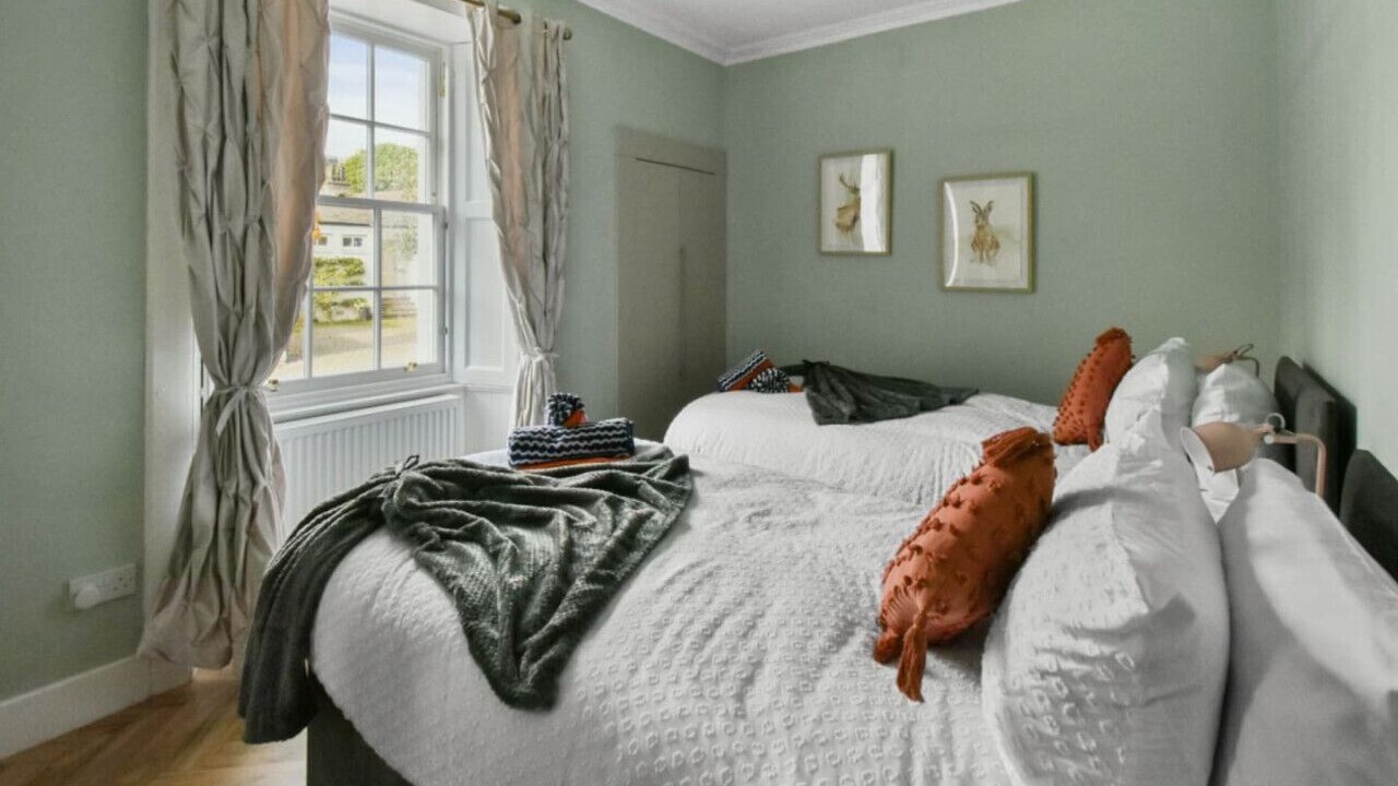 Photo of Others in Aberdour