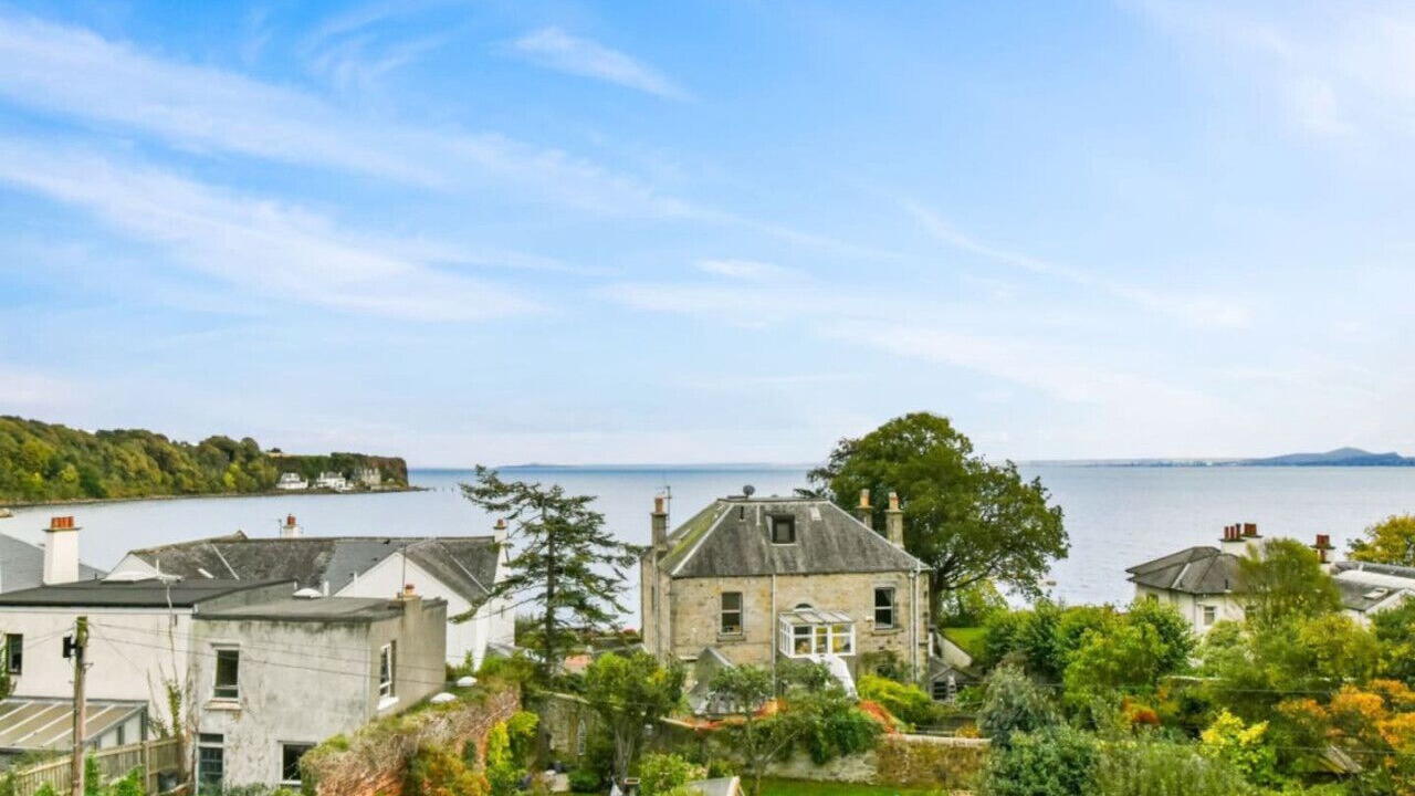 Photo of Others in Aberdour