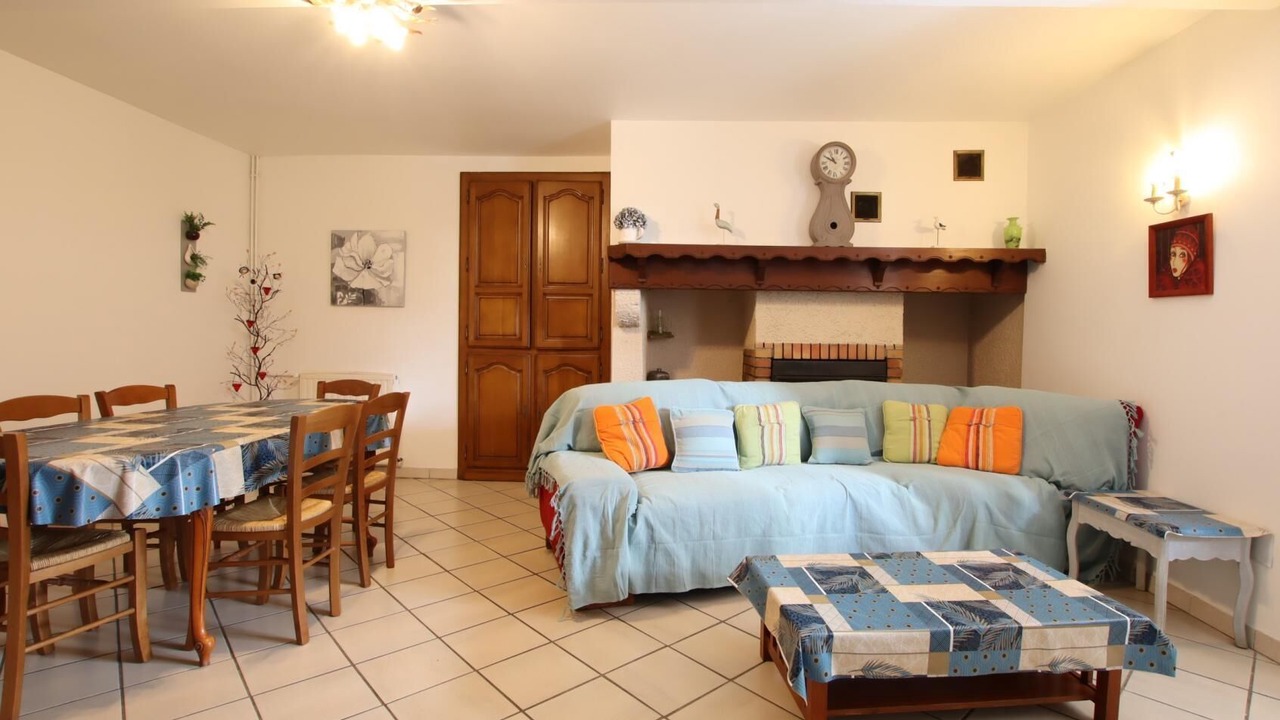 Photo of Livingroom in Buros