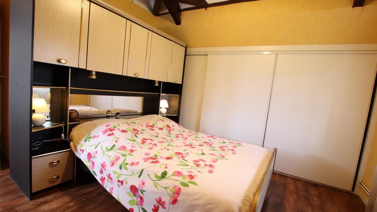 Photo of Others in Buros