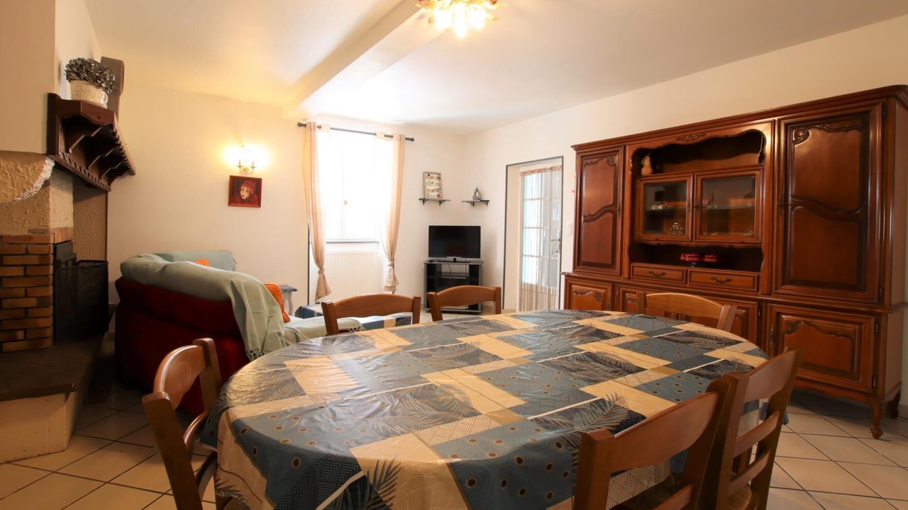 Photo of Others in Buros