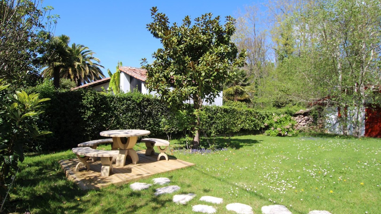 Photo of Outdoor in Arbonne