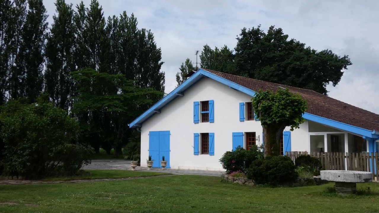 Photo of Outdoor in Louer