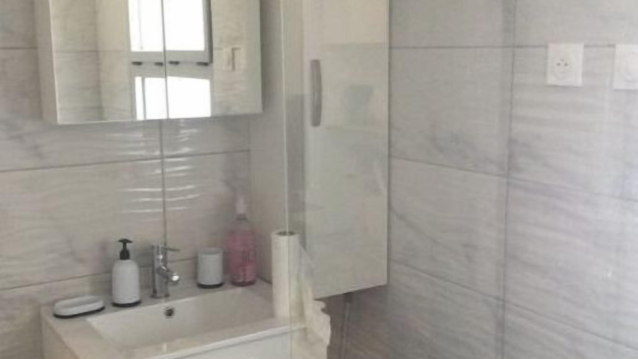 Photo of Bathroom in Asnieres-sur-Seine