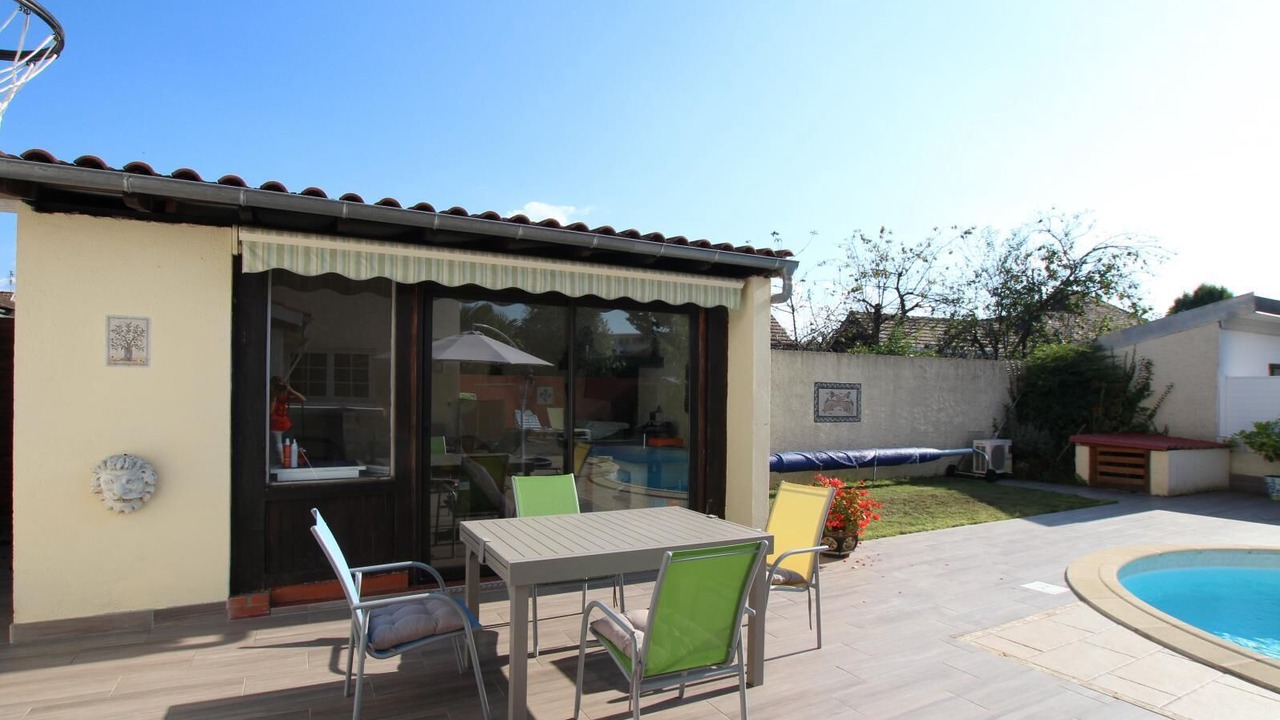 Photo of Outdoor in Gelos