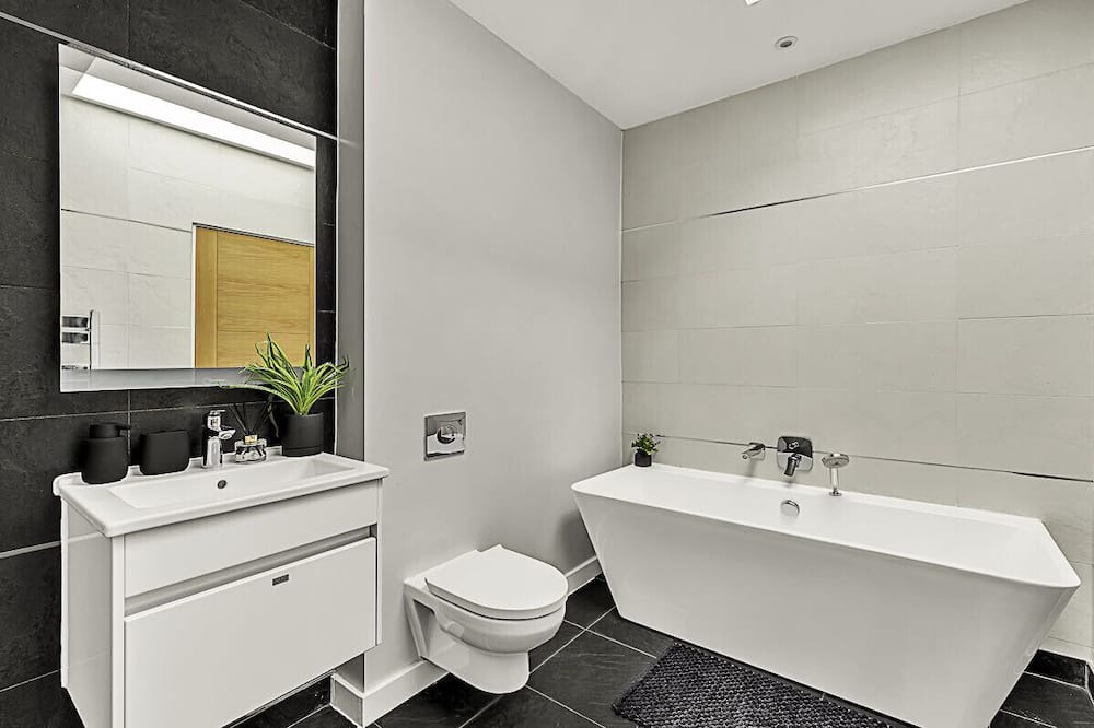 Photo of Bathroom in Syon