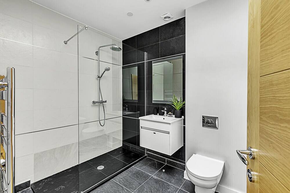 Photo of Bathroom in Syon