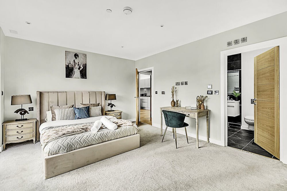 Photo of Bedroom in Syon