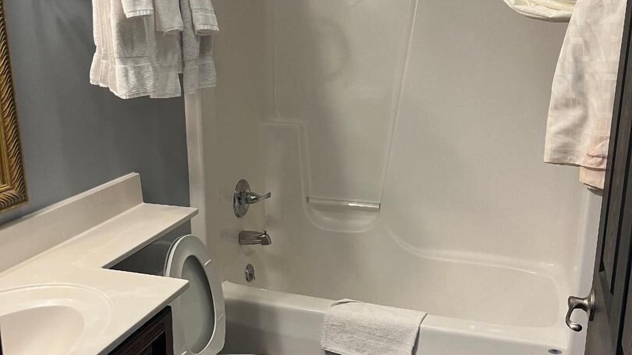 Photo of Bathroom in Antes Fort