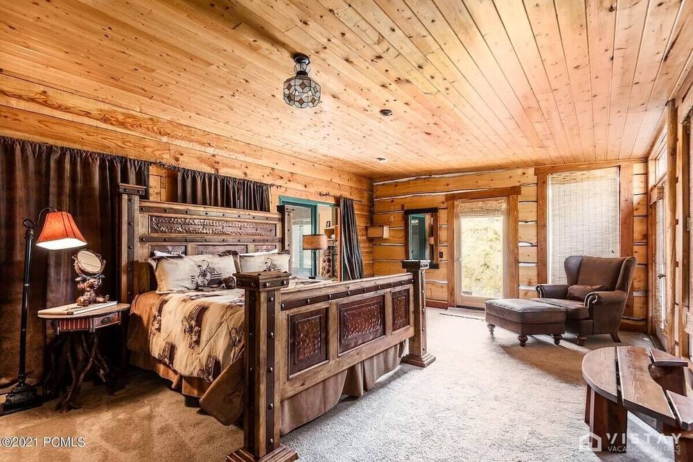 Photo of Bedroom in Aerie