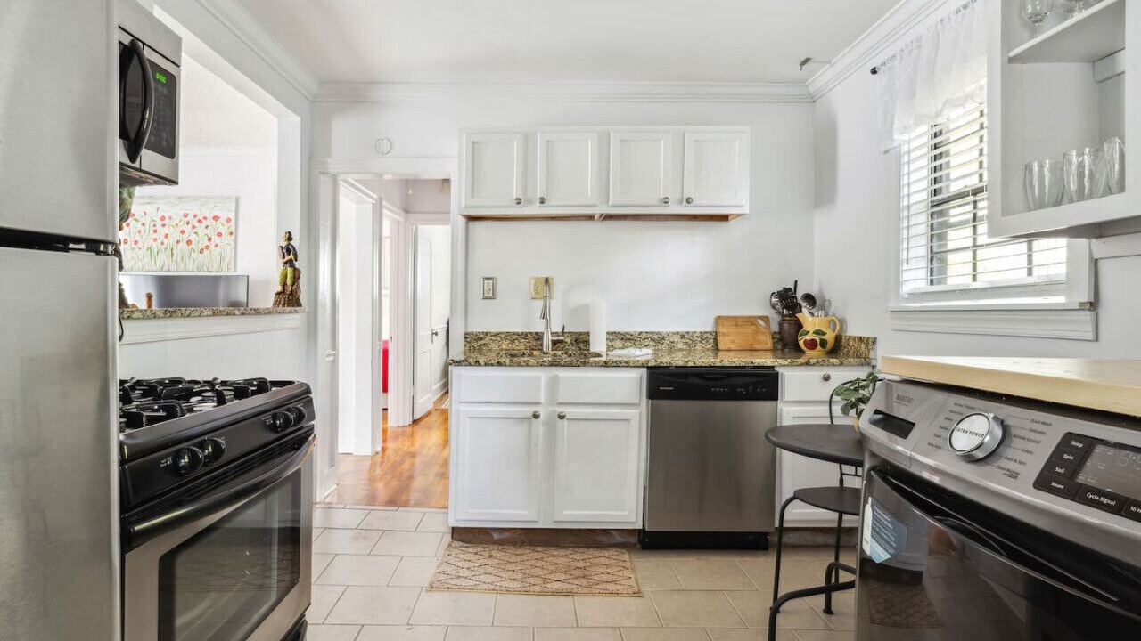 Photo of Kitchen in Central Gardens