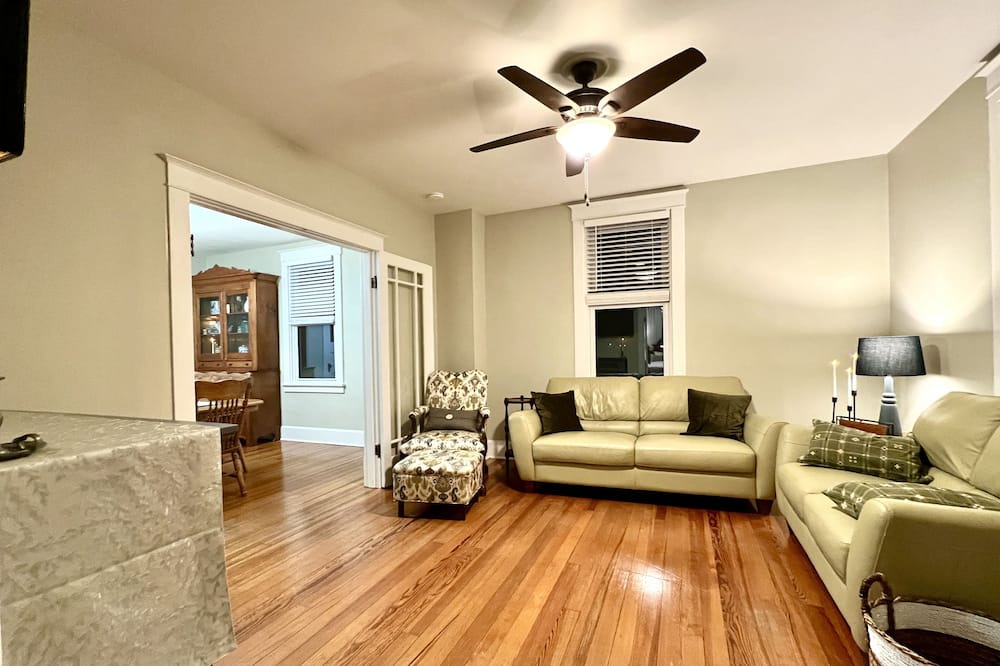 Photo of Livingroom in Renault