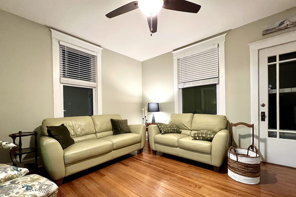 Photo of Livingroom in Renault