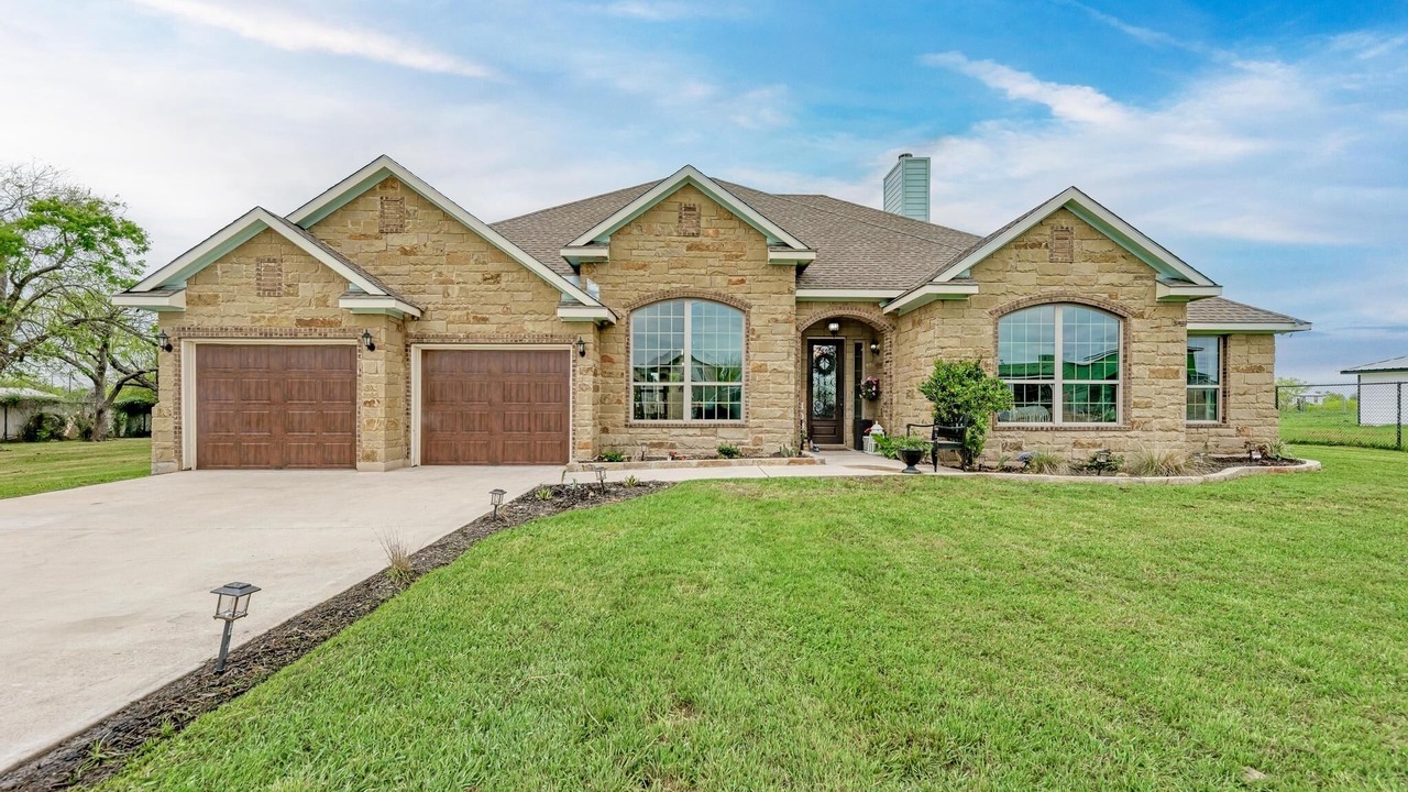 Photo of Outdoor in Del Valle