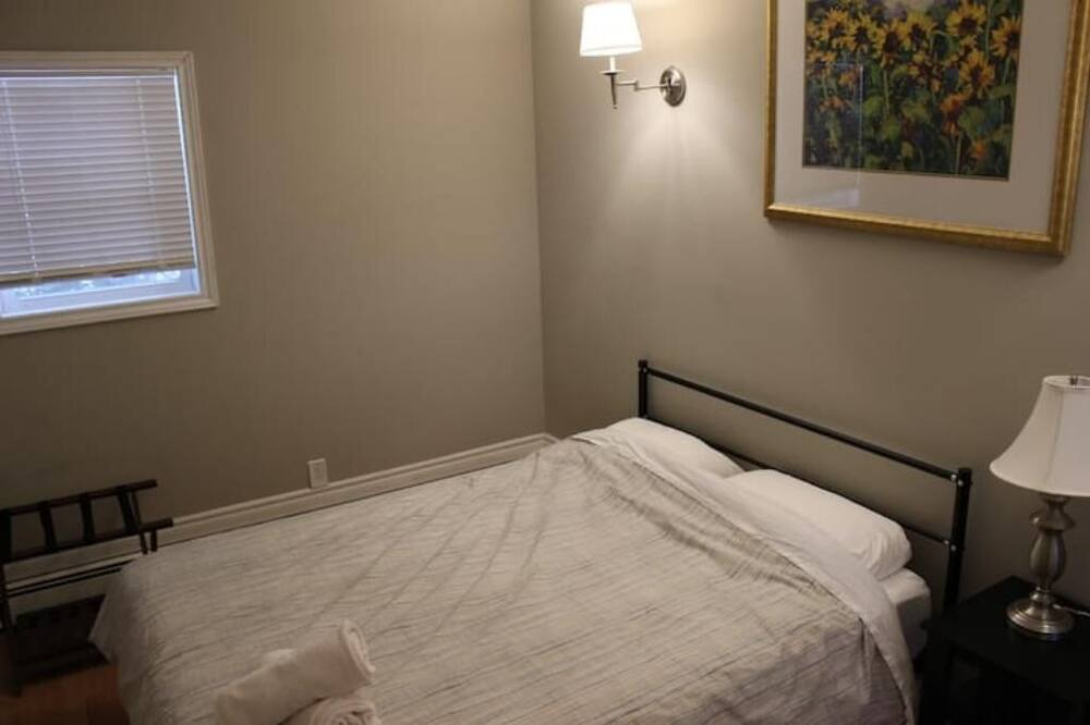 Photo of Bedroom in Elora