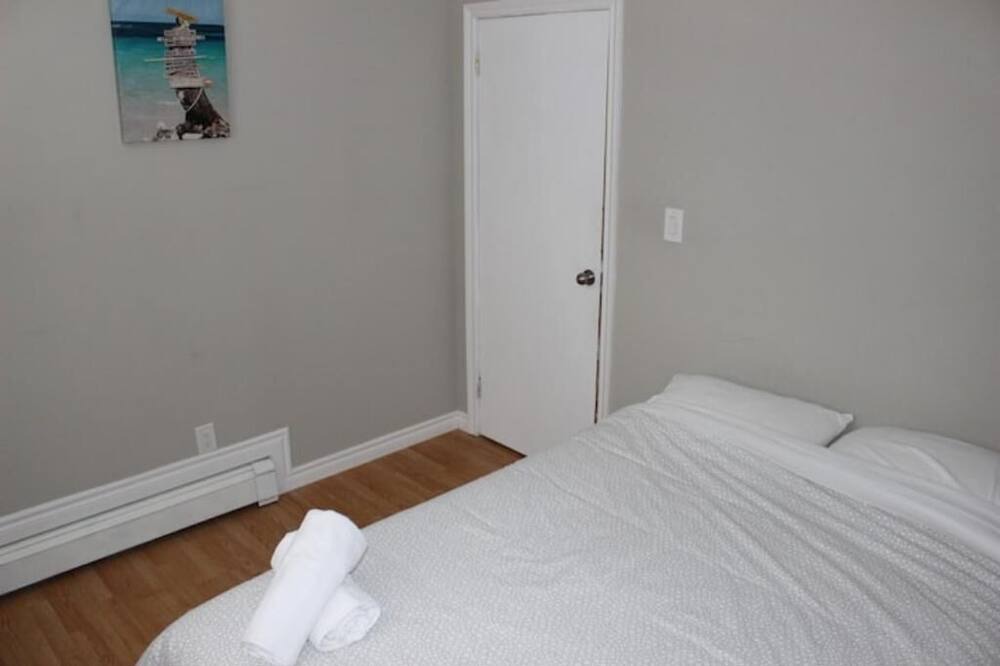 Photo of Bedroom in Elora