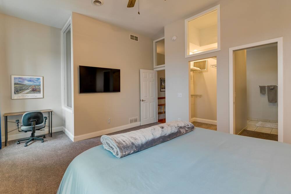 Photo of Bedroom in Canandaigua
