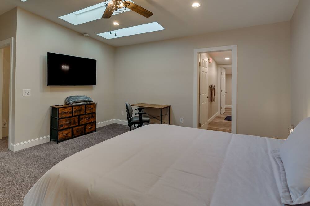 Photo of Bedroom in Canandaigua