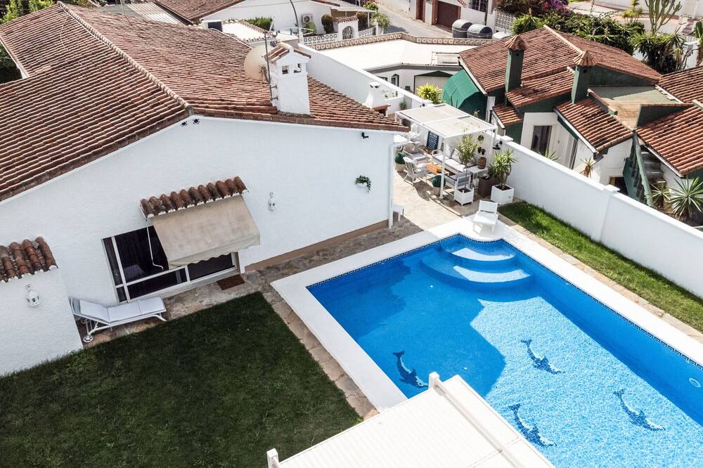 Photo of Outdoor in Urbanizacion Costabella