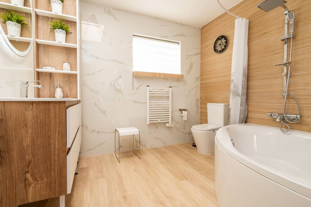 Photo of Bathroom in Urbanizacion Costabella