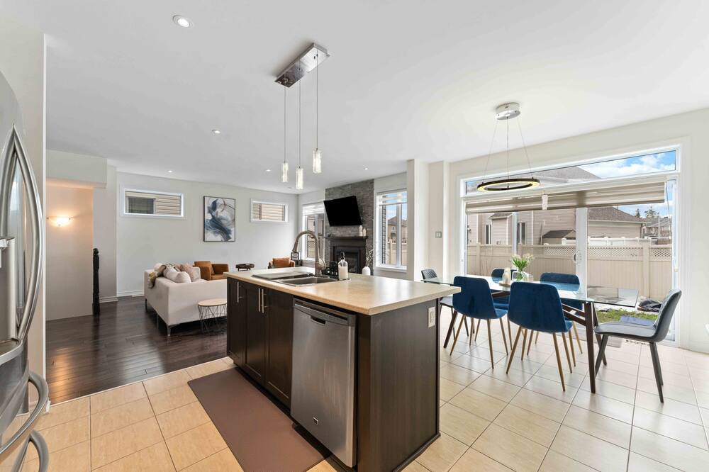 Photo of Kitchen in Ottawa Division
