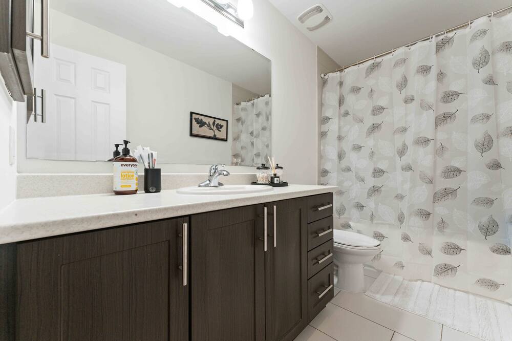 Photo of Bathroom in Ottawa Division