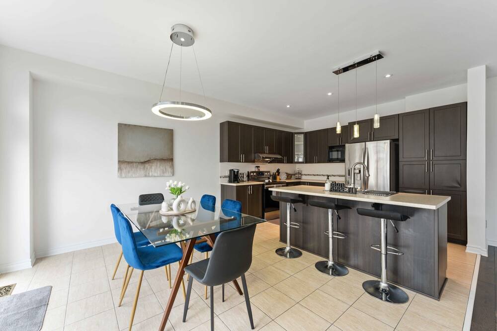Photo of Kitchen in Ottawa Division