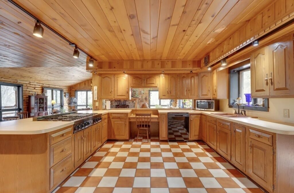 Photo of Kitchen in Long Lake