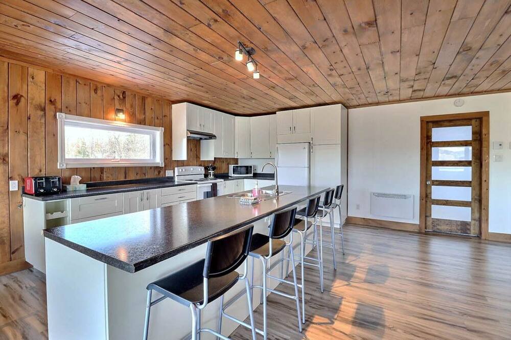 Photo of Kitchen in L'Anse-Saint-Jean