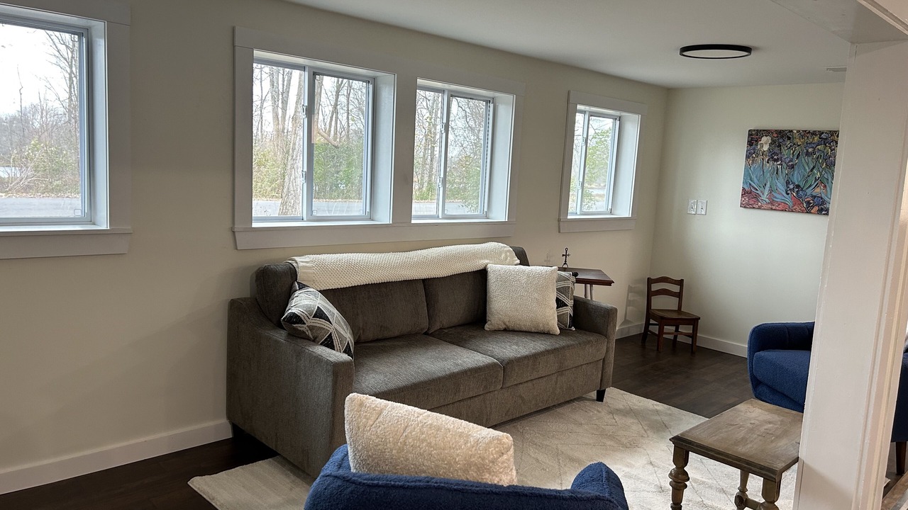 Photo of Livingroom in Chase Mills