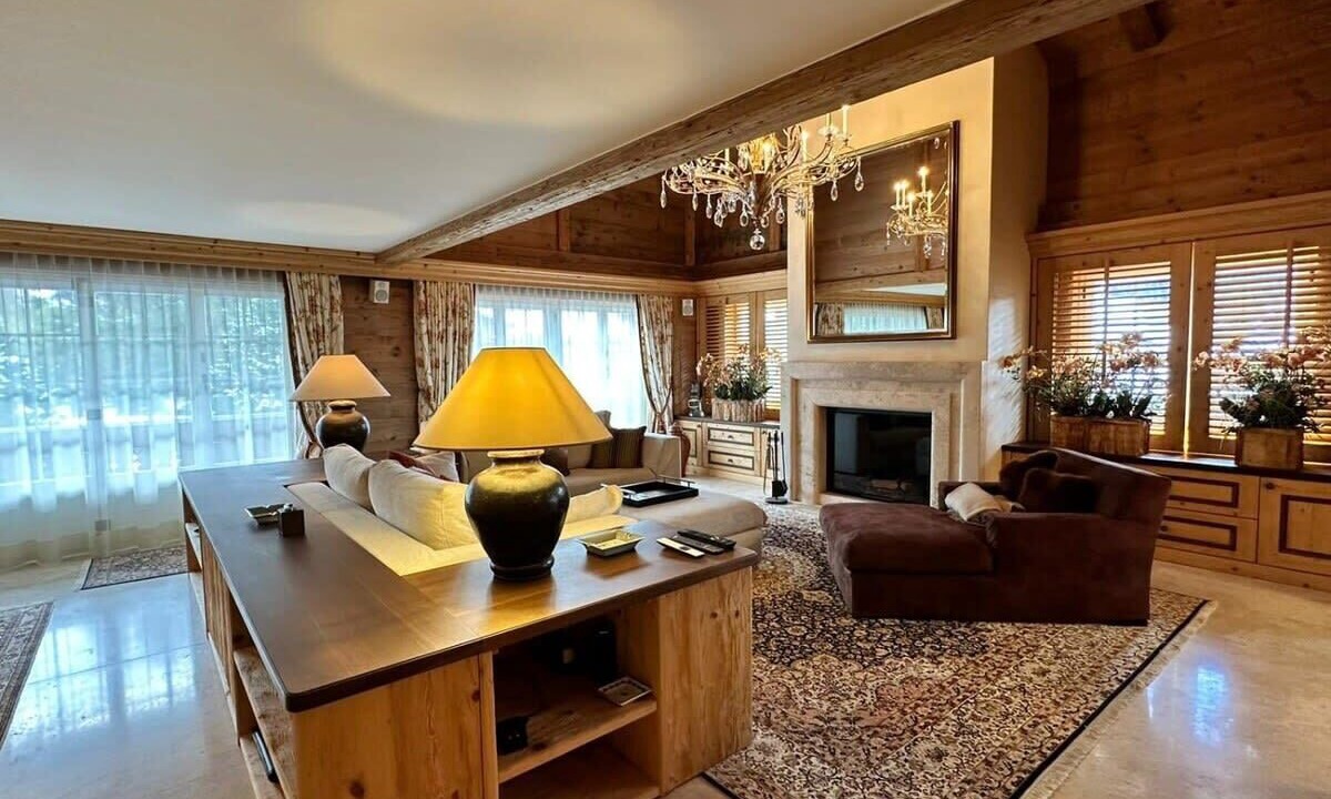 Photo of Livingroom in Zweisimmen Nr Gstaad
