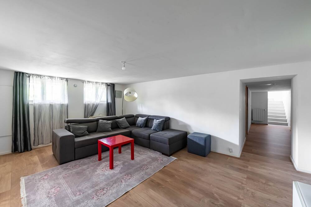 Photo of Livingroom in Argenteuil