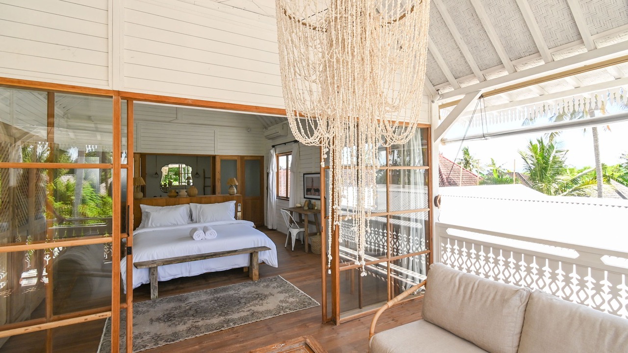 Photo of Others in Jungut Batu