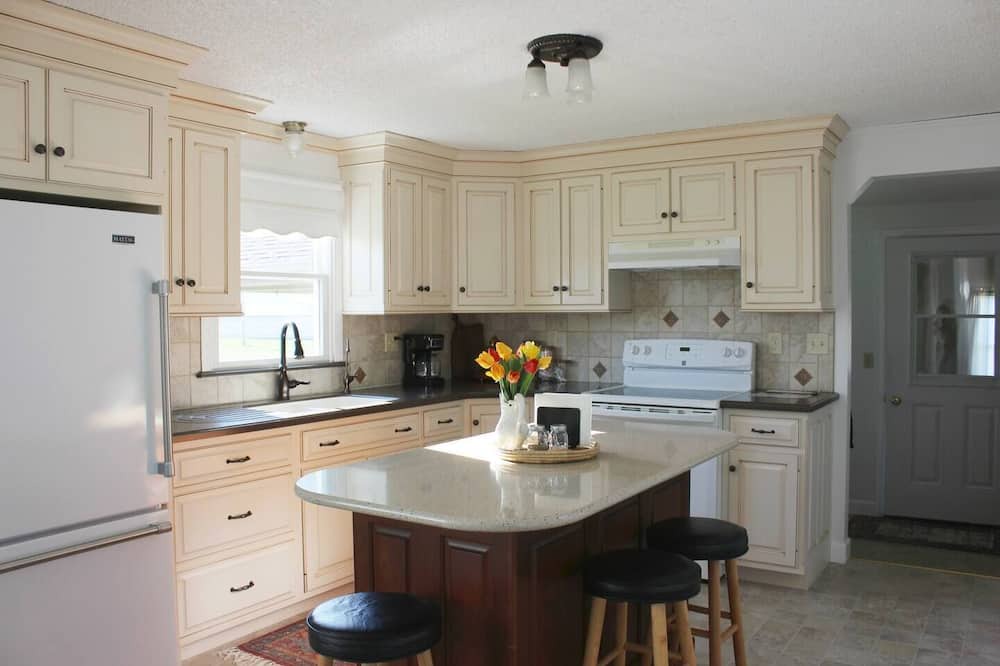 Photo of Kitchen in Suplee