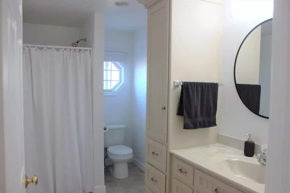 Photo of Bathroom in Suplee