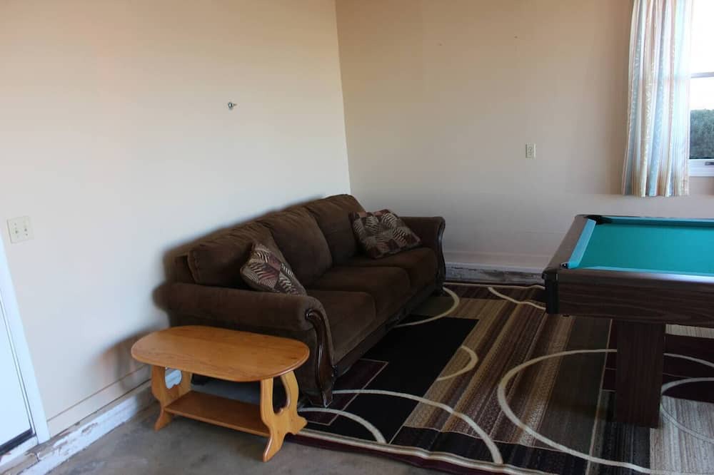 Photo of Others in Suplee