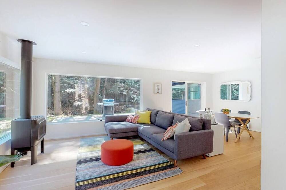 Photo of Livingroom in Debruce