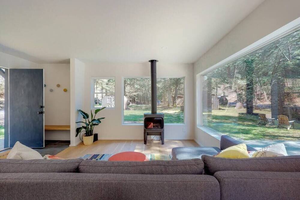 Photo of Livingroom in Debruce