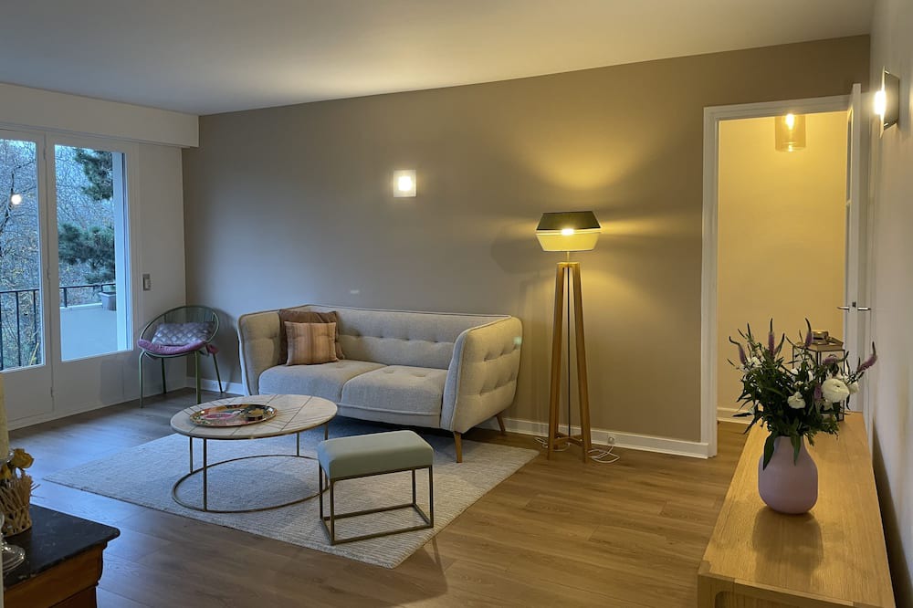 Photo of Livingroom in Picpus