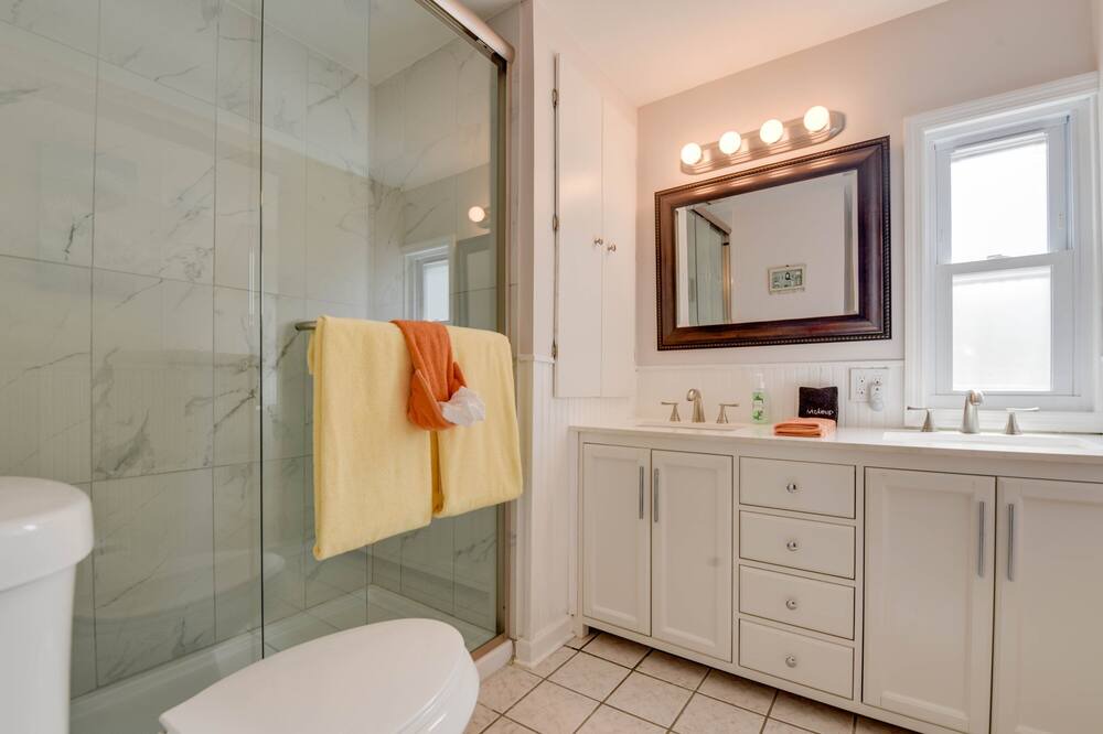 Photo of Bathroom in Bay Point