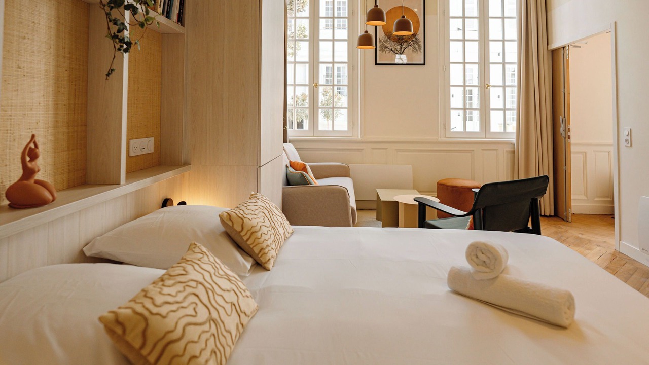 Photo of Bedroom in La Rochelle City Centre