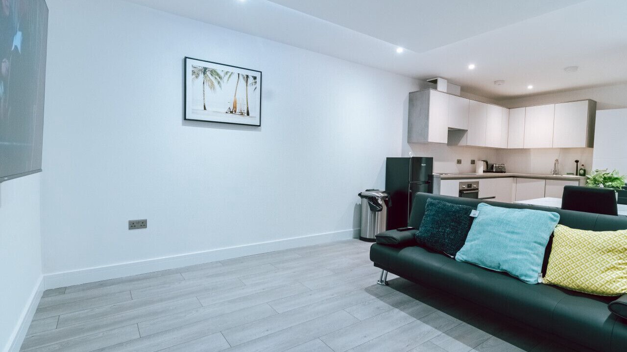 Photo of Others in Purley