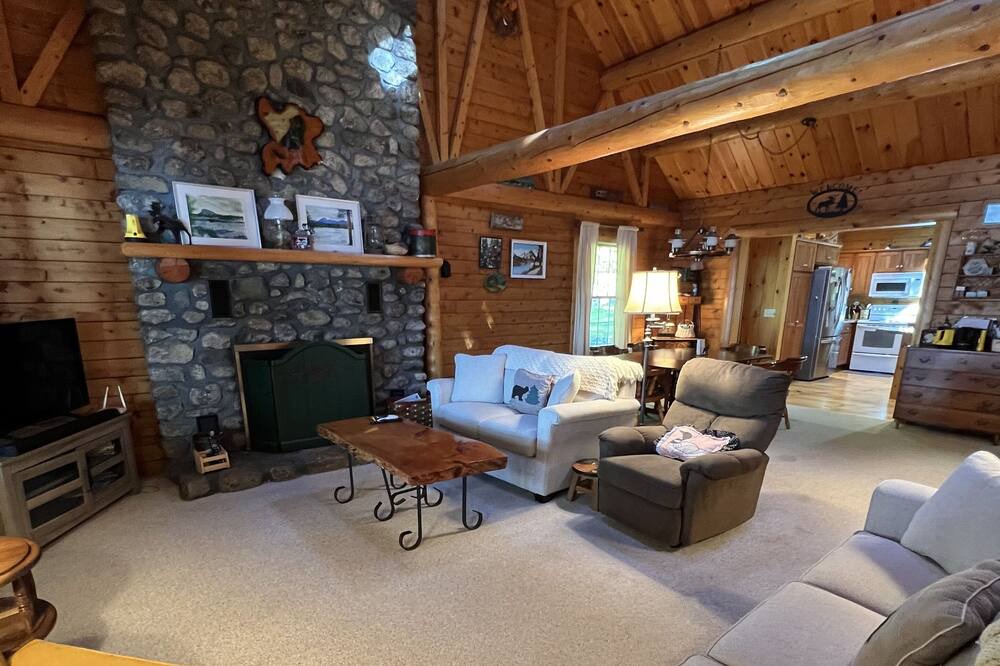 Photo of Livingroom in Fryeburg