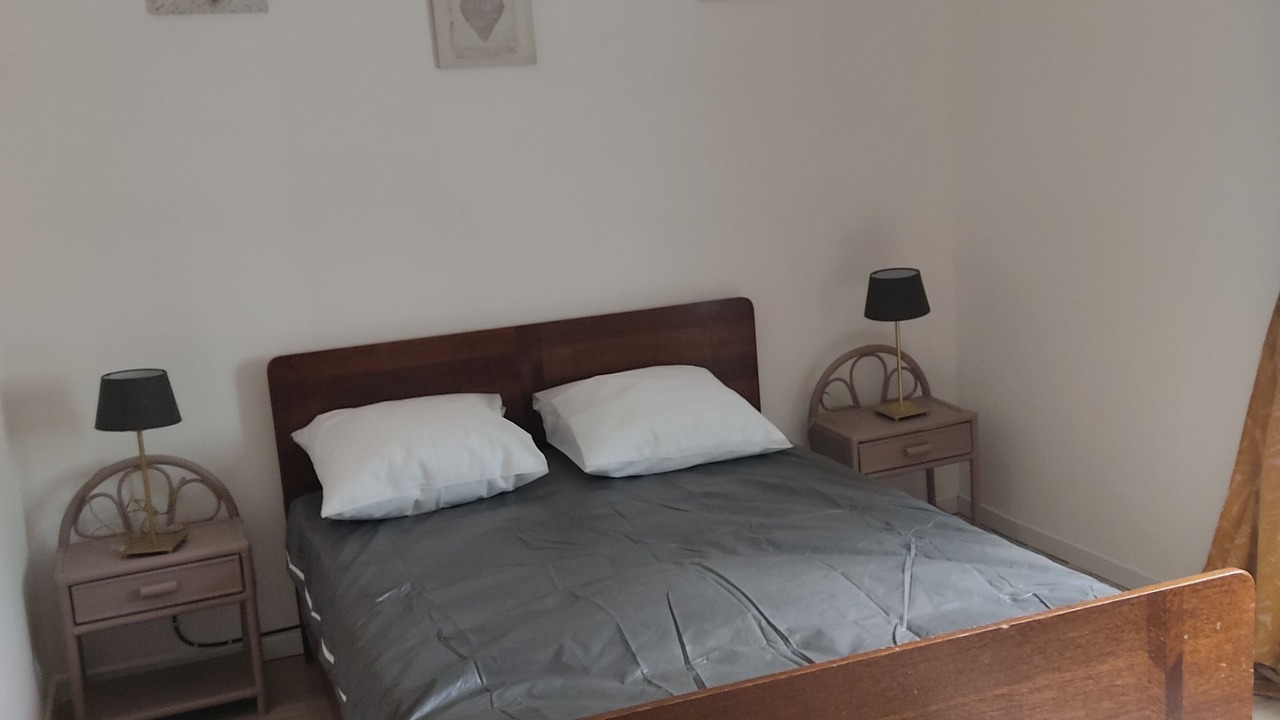 Photo of Others in Rouze