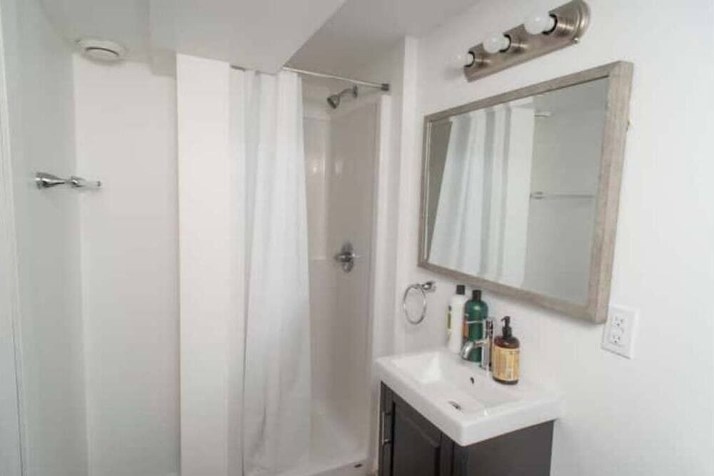 Photo of Bathroom in Thunder Bay