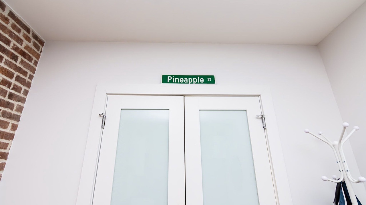 Photo of Others in Brooklyn Heights