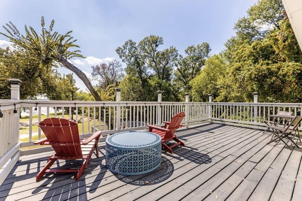 Photo of Outdoor in Quinlan
